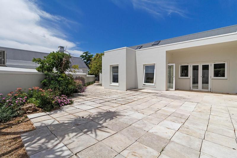 To Let 6 Bedroom Property for Rent in Steenberg Estate Western Cape